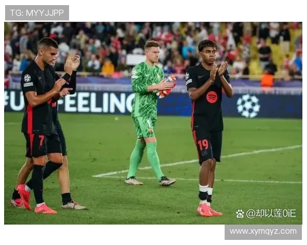 贝克汉姆激动发声称遇见三位足坛传奇瞬间引发全球热议