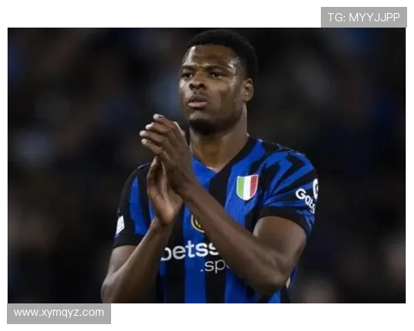 邓弗里斯回应被换下情绪激动称渴望为国米全力以赴展现最佳状态