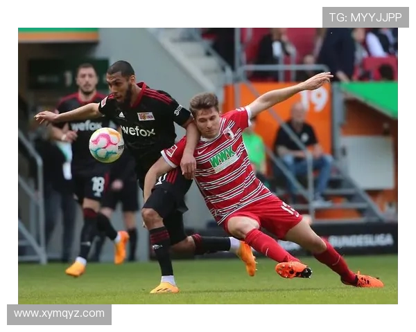 格纳布里称朔夫传球精准 巴黎与拜仁对决一向势均力敌