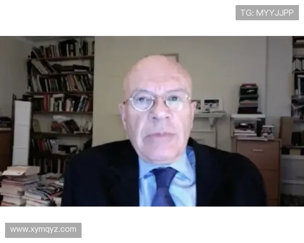 焦乌科夫斯基首发仅半小时被换下 不满情绪引发关注 焦乌科夫斯基首发仅半小时被换下 不满情绪引发关注